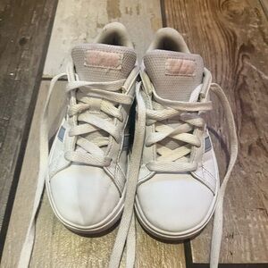 Adidas sneakers little kid 11